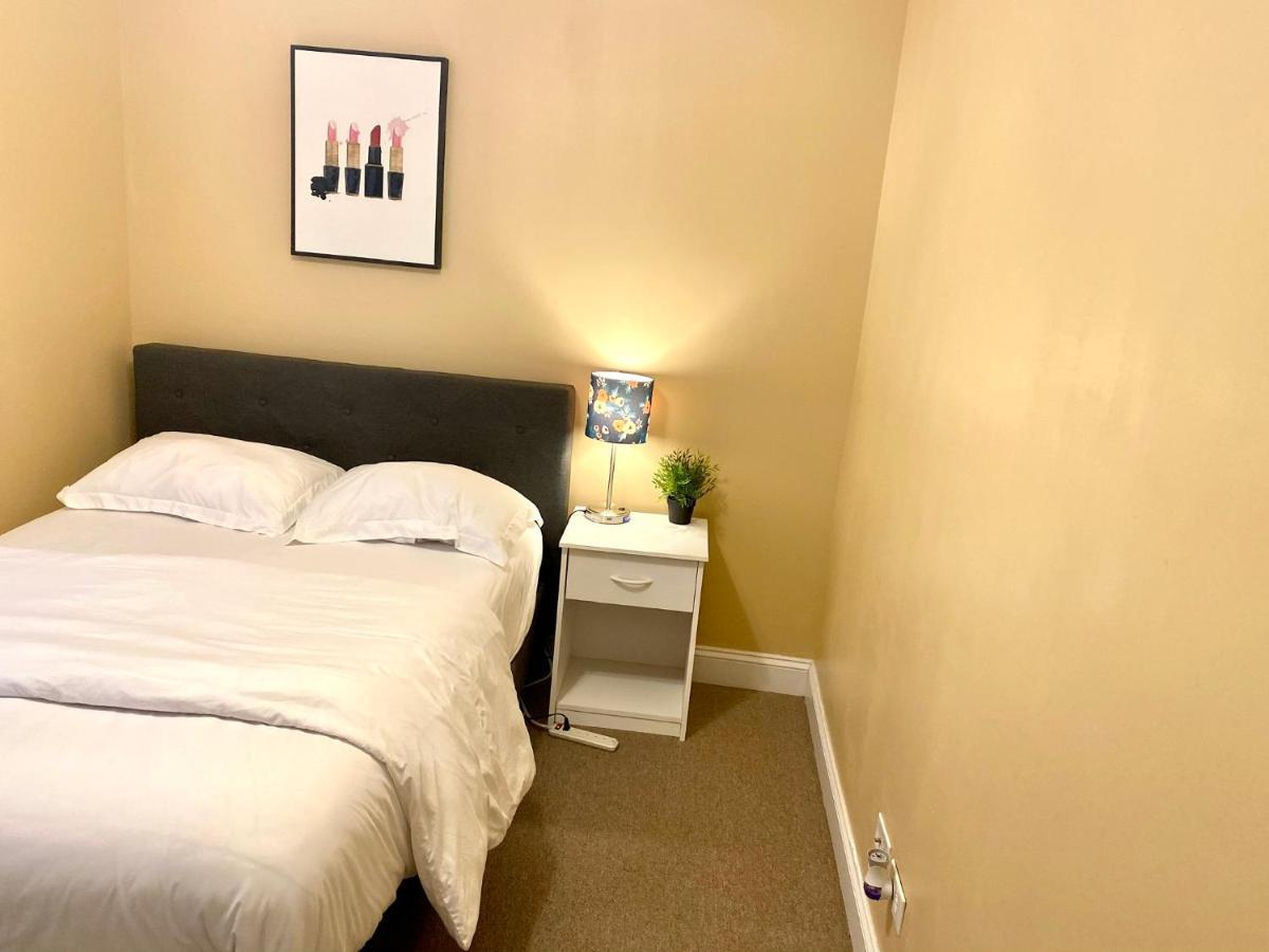 Entire Modern 2 Bedroom Apartment Chicago Kültér fotó