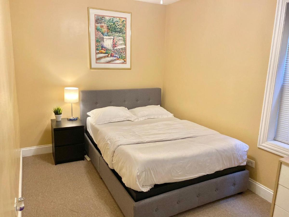Entire Modern 2 Bedroom Apartment Chicago Kültér fotó